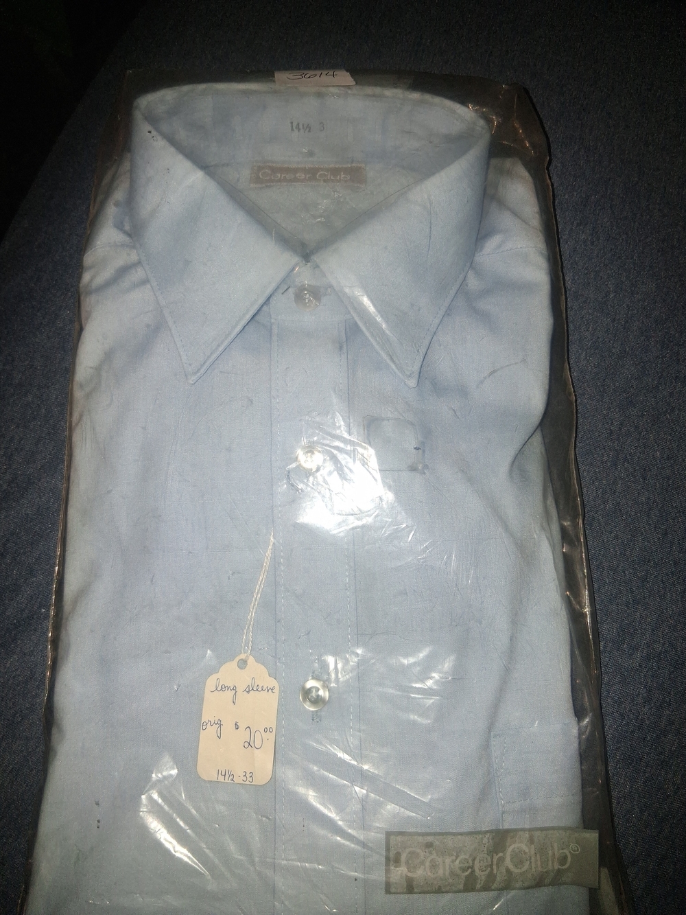 Career Club Men’s Light Blue Long-Sleeve Dress Shirt